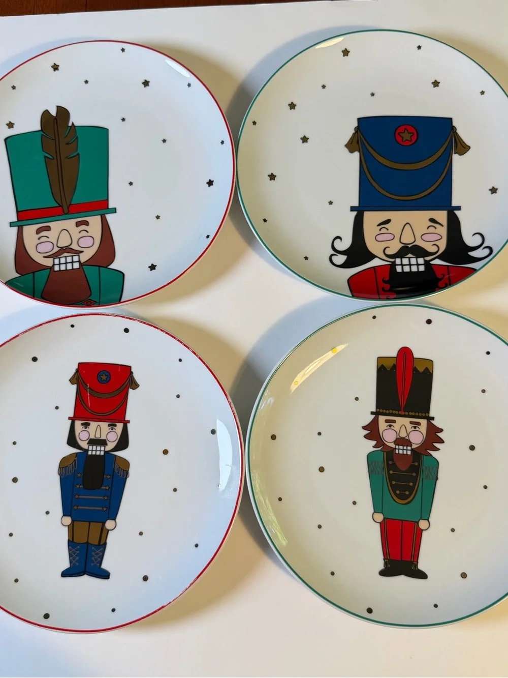 Set Of 4 The Cellar by Macys Nutcracker 9” Plates Christmas Holiday Festive
